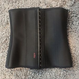 waist trainer
